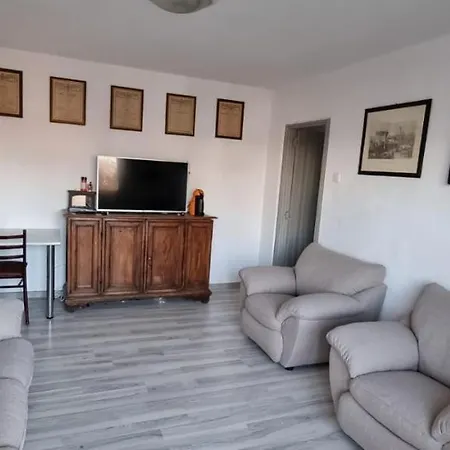 Apartment Apartament Regim Bacau